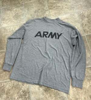 Vintage US Army IPFU Physical Training Gray Long Sleeve Mock Neck Shirt Size M